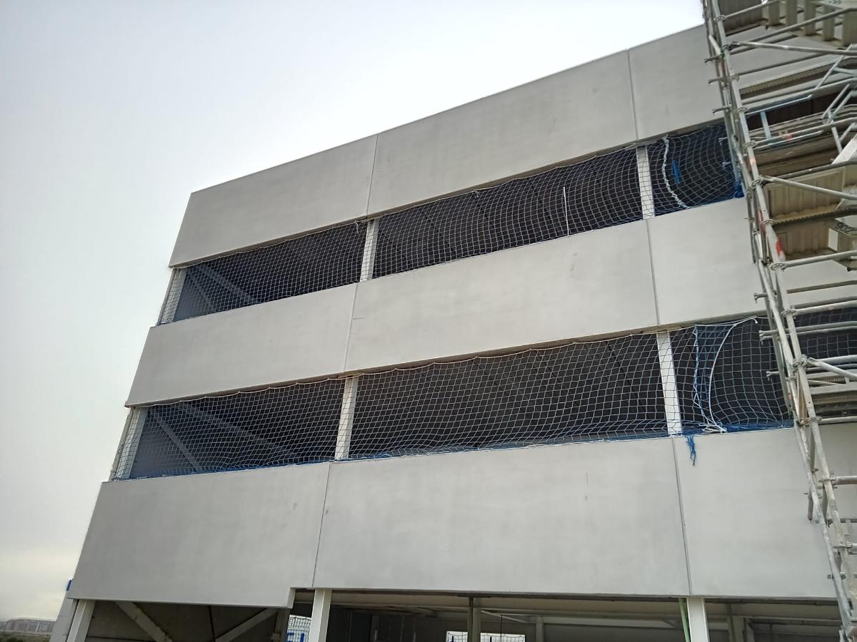 Emisión de certificado de montaje para la instalación de redes de seguridad Tipo S y U, garantizando la seguridad en la obra.